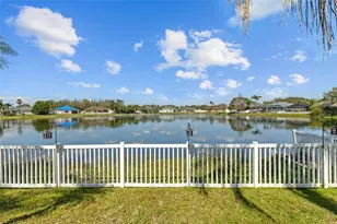 5117 Spectacular Bid Dr, Wesley Chapel, FL 33544 - Photo 35