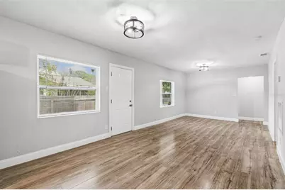 8008 N 12th Street, Tampa, FL 33604 - Photo 17