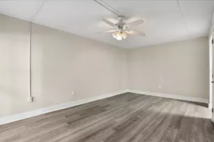 8921 Blind Pass Rd, Saint Pete Beach, FL 33706 - Photo 5