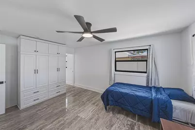 4201 37th Street S, Saint Petersburg, FL 33711 - Photo 37