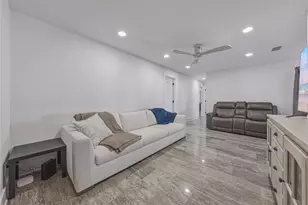 4201 37th St S, Saint Petersburg, FL 33711 - Photo 19