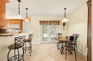 7815 N Woodlynne Ave, Tampa, FL 33614 - Photo 11