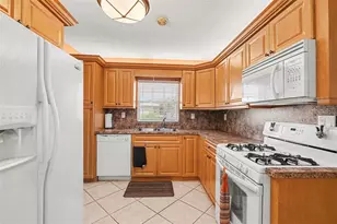 7815 N Woodlynne Ave, Tampa, FL 33614 - Photo 5