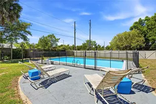 721 Village Pl, Brandon, FL 33511 - Photo 1