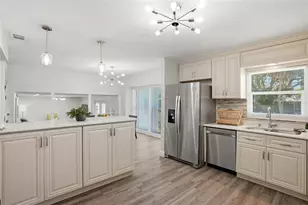 721 Village Pl, Brandon, FL 33511 - Photo 11