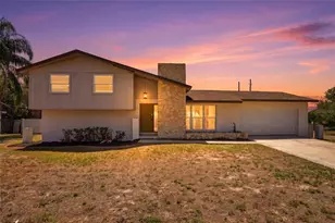 721 Village Pl, Brandon, FL 33511 - Photo 1