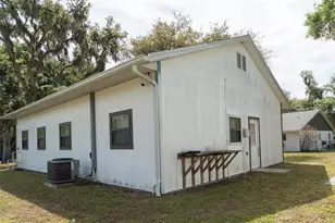 31919 Hedgerow Dr, Wesley Chapel, FL 33543 - Photo 25