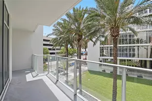 175 1st St S, Saint Petersburg, FL 33701 - Photo 17