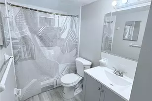 11705 3rd St E, Treasure Island, FL 33706 - Photo 11