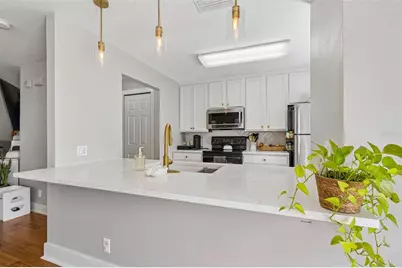 3863 Island Way, Saint Petersburg, FL 33705 - Photo 13