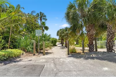 8106 Gulf Drive #A&B, Holmes Beach, FL 34217 - Photo 7
