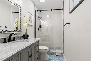 8106 Gulf Dr, Holmes Beach, FL 34217 - Photo 27