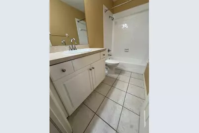 2856 Bayshore Trails Drive, Tampa, FL 33611 - Photo 23