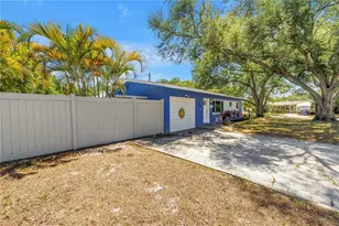 5698 24th Terrace N, Saint Petersburg, FL 33710 - Photo 41