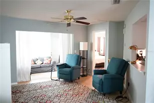 411 Bloom Ct, Sun City Center, FL 33573 - Photo 9