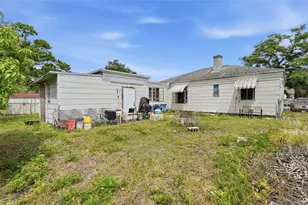329 Kingston St S, Saint Petersburg, FL 33711 - Photo 27