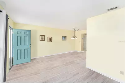 5216 81st Street N #2, Saint Petersburg, FL 33709 - Photo 5