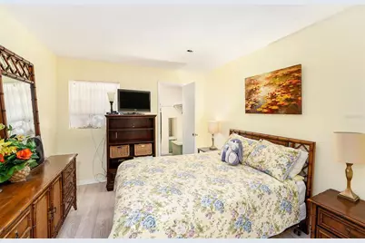 5216 81st Street N #2, Saint Petersburg, FL 33709 - Photo 17