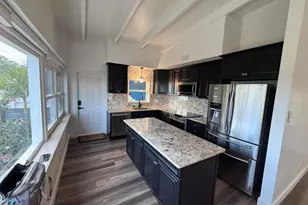 304 Patty Dr, Oldsmar, FL 34677 - Photo 3