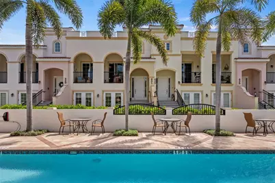 431 Nokomis Avenue S #314, Venice, FL 34285 - Photo 1