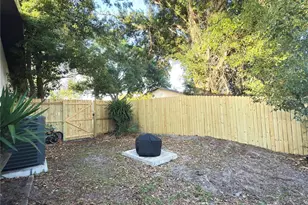 2031 Dover Ct, Oldsmar, FL 34677 - Photo 23