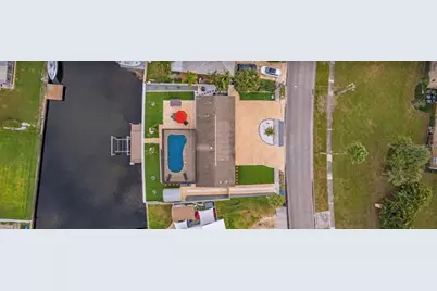 245 78 Th Avenue N, Saint Petersburg, FL 33702 - Photo 3
