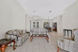 10207 Estuary Dr, Tampa, FL 33647 - Photo 11