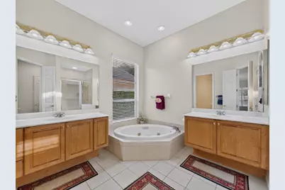 10207 Estuary Drive, Tampa, FL 33647 - Photo 29