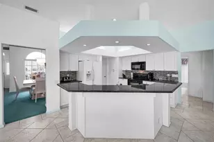 3423 Foxhall Dr, Holiday, FL 34691 - Photo 15