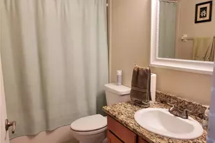 2038 Grantham Greens Dr, Sun City Center, FL 33573 - Photo 25