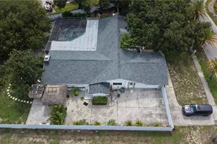 1307 Normandy Circle, Palm Harbor, FL 34683 - Photo 57