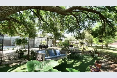 1307 Normandy Circle, Palm Harbor, FL 34683 - Photo 35