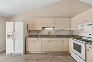 8804 Briar Hollow Ct, Tampa, FL 33634 - Photo 9