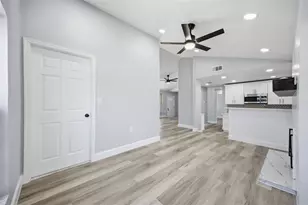 13615 Garris Dr, Hudson, FL 34667 - Photo 9