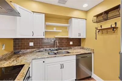 2200 8th Avenue N, Saint Petersburg, FL 33713 - Photo 9