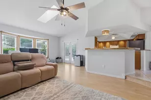 1442 Galveston Ave, Spring Hill, FL 34609 - Photo 3