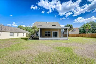 707 Orchard Isle Ct, Valrico, FL 33594 - Photo 21
