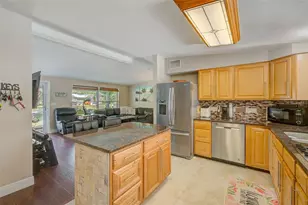 2032 Gatewood Dr, Largo, FL 33770 - Photo 7