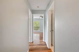 9481 Highland Oak Dr, Tampa, FL 33647 - Photo 33