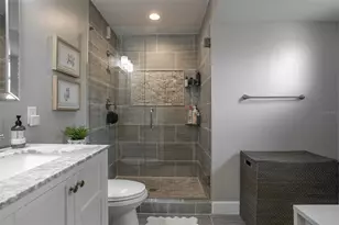 8401 Granite Pl, Tampa, FL 33615 - Photo 21