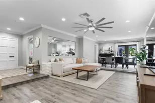 8401 Granite Pl, Tampa, FL 33615 - Photo 7
