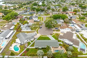 8401 Granite Pl, Tampa, FL 33615 - Photo 45
