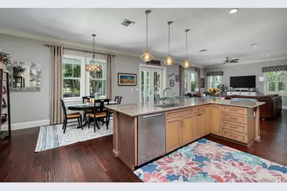 852 Cordova Boulevard NE, Saint Petersburg, FL 33704 - Photo 19