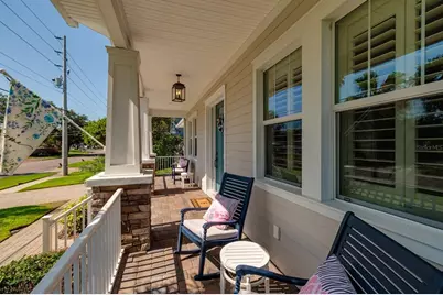 852 Cordova Boulevard NE, Saint Petersburg, FL 33704 - Photo 3