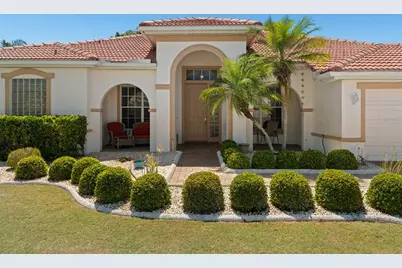 1134 Signature Drive, Sun City Center, FL 33573 - Photo 3