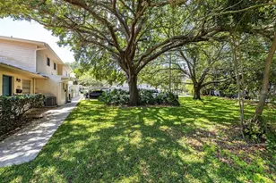 7256 Moffatt Ln N, Pinellas Park, FL 33781 - Photo 17