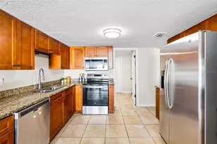 7256 Moffatt Ln N, Pinellas Park, FL 33781 - Photo 13