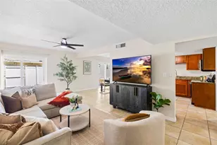 7256 Moffatt Ln N, Pinellas Park, FL 33781 - Photo 13