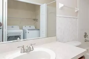176 Coquina Bay Dr Dr, Saint Petersburg, FL 33705 - Photo 55