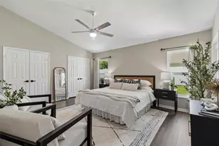 9735 Cypress Pond Ave, Tampa, FL 33647 - Photo 13